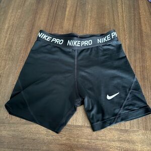 Nike Pro Women's Black Compression Athletic Shorts for Gym & Training